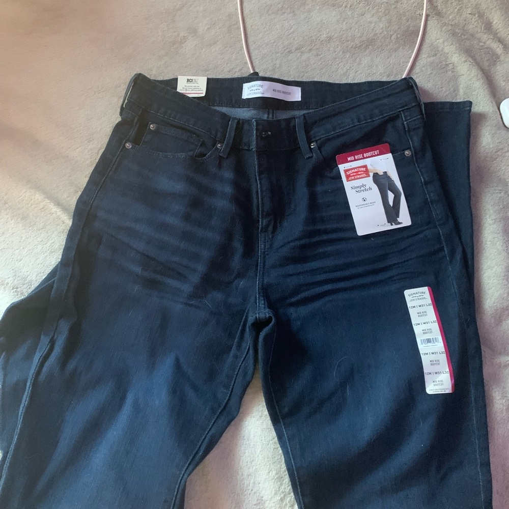 levi’s bootcut mid rise jeans